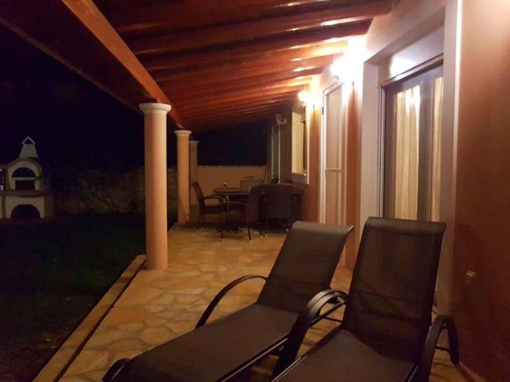 Villa Spiti Ute Makrádes Dış mekan fotoğraf